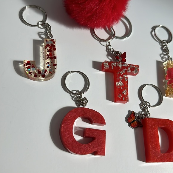 Red Letter Keychain - Picture 3 of 4